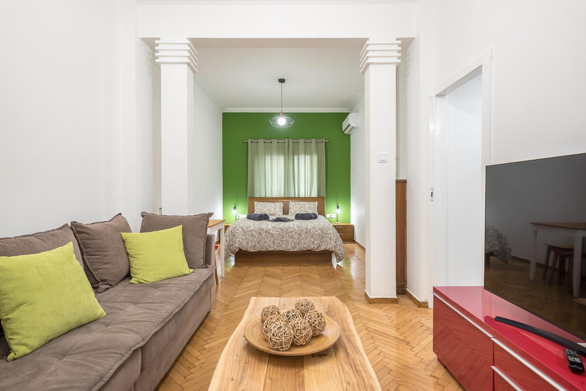 Stylish Luxury Apartment At Ampelokipi Metro Station アテネ エクステリア 写真