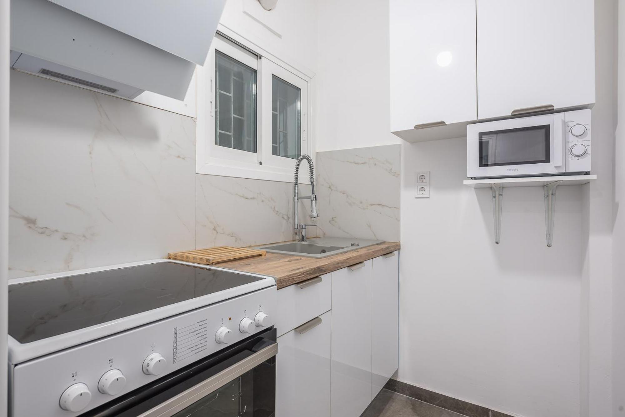 Stylish Luxury Apartment At Ampelokipi Metro Station アテネ エクステリア 写真